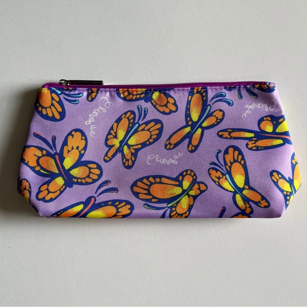listing nwt